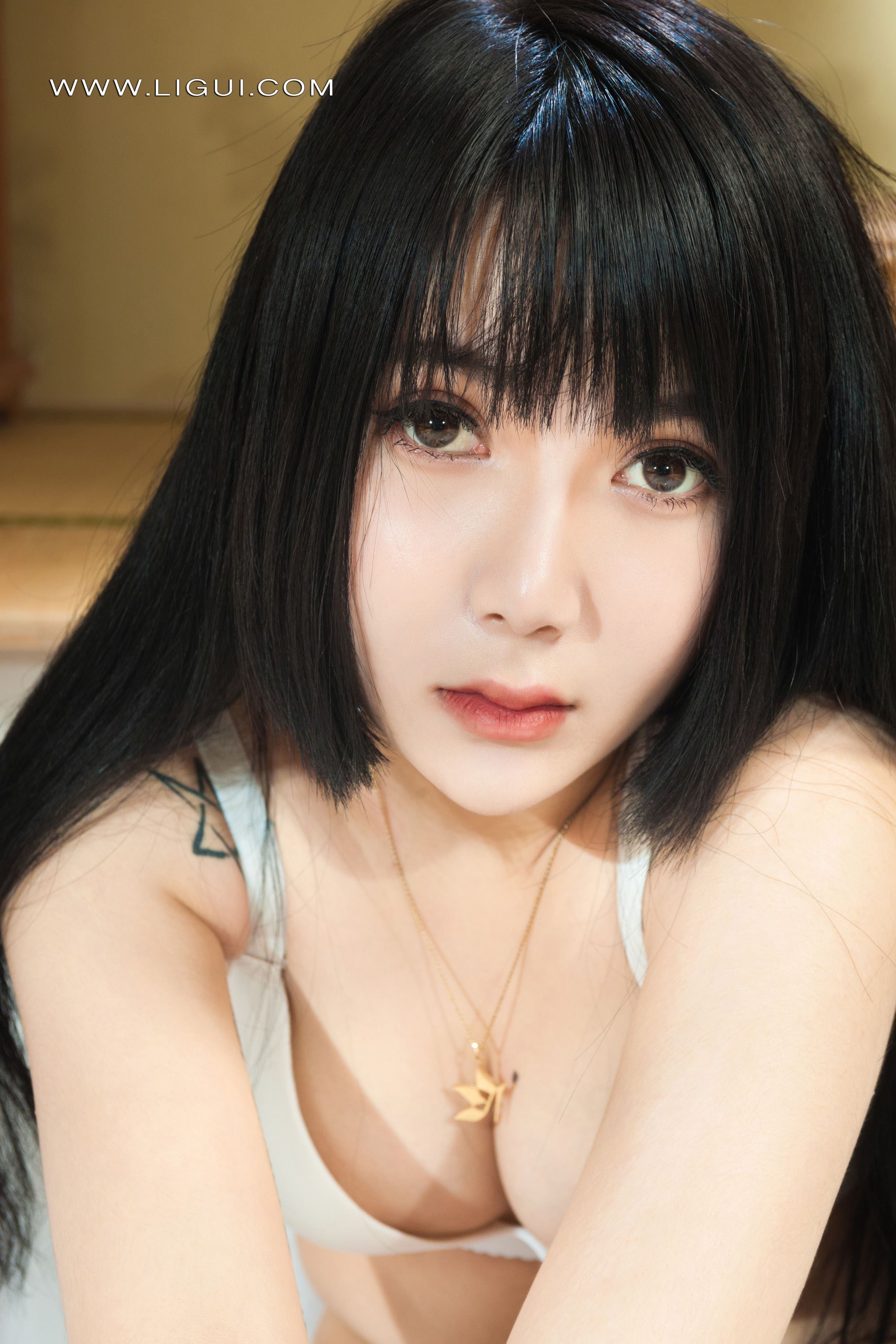 Ligui丽柜 2022.04.02《玉脂丝滑》小七